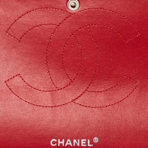 Chanel Dark Red Quilted Patent Leather Classic Maxi Double Flap Bag - Picture 7 of 10